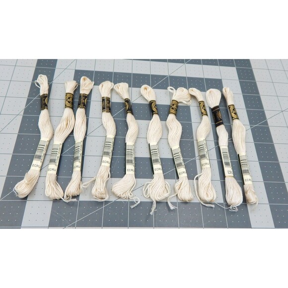 DMC Thread Mouliné #25 Embroidery Cotton 6 Strand Floss 8.7yd Ecru Lot/10 - Picture 1 of 3